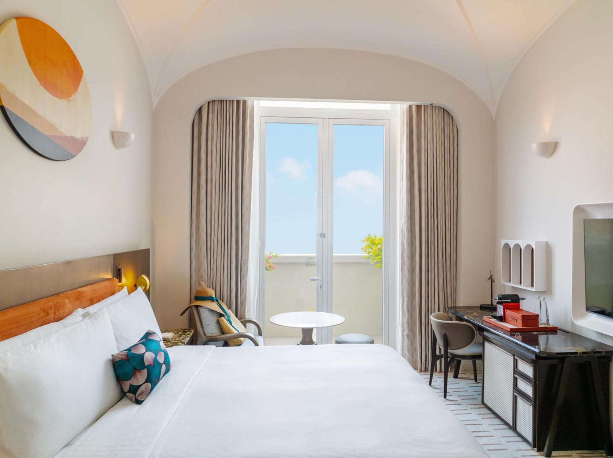 La Festa Phu Quoc, Curio Collection By Hilton Hotel Exterior photo