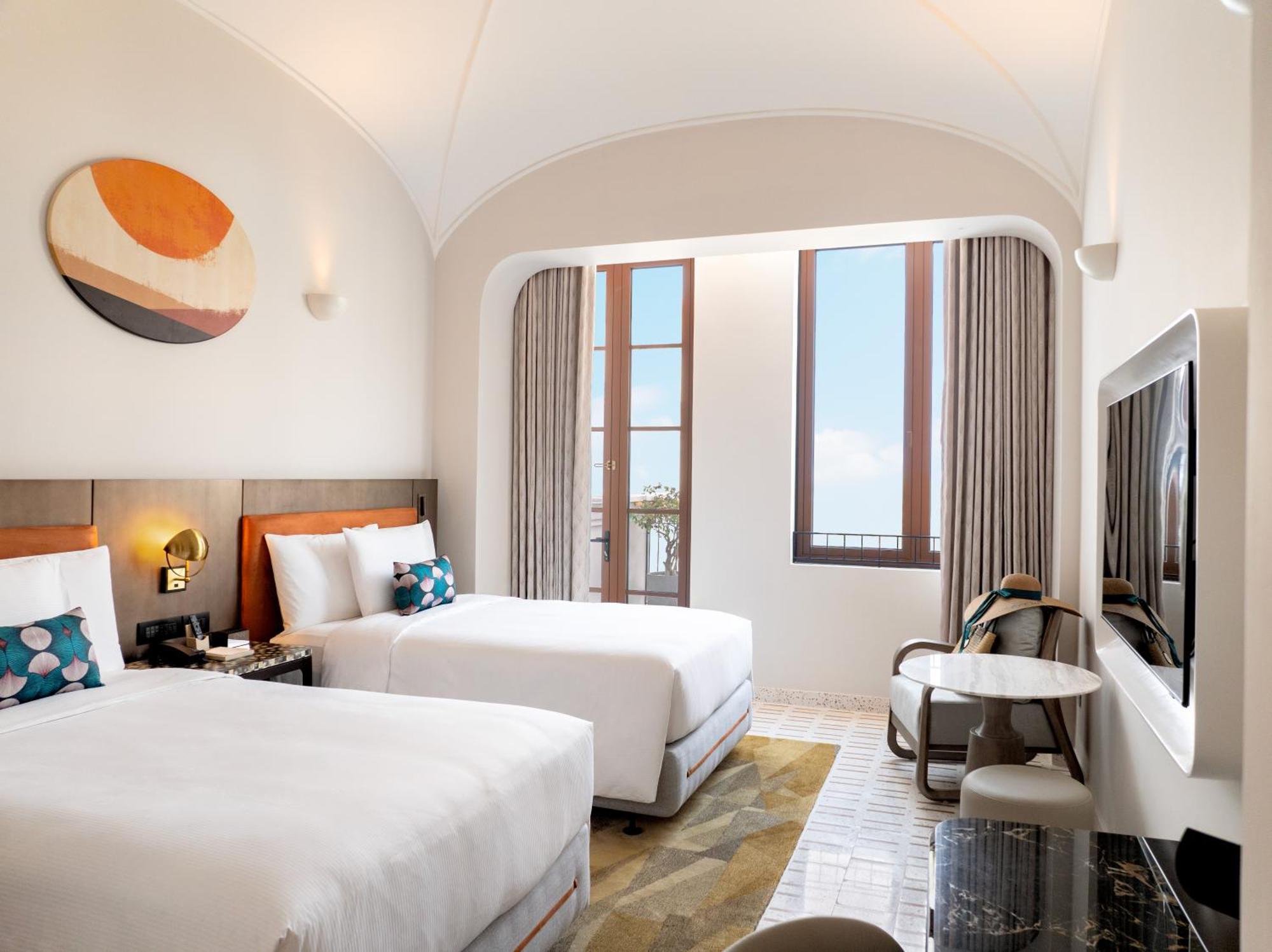La Festa Phu Quoc, Curio Collection By Hilton Hotel Exterior photo
